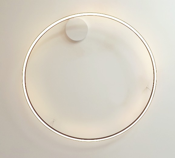 minimalistické moderné veľké kruhové LED lustre